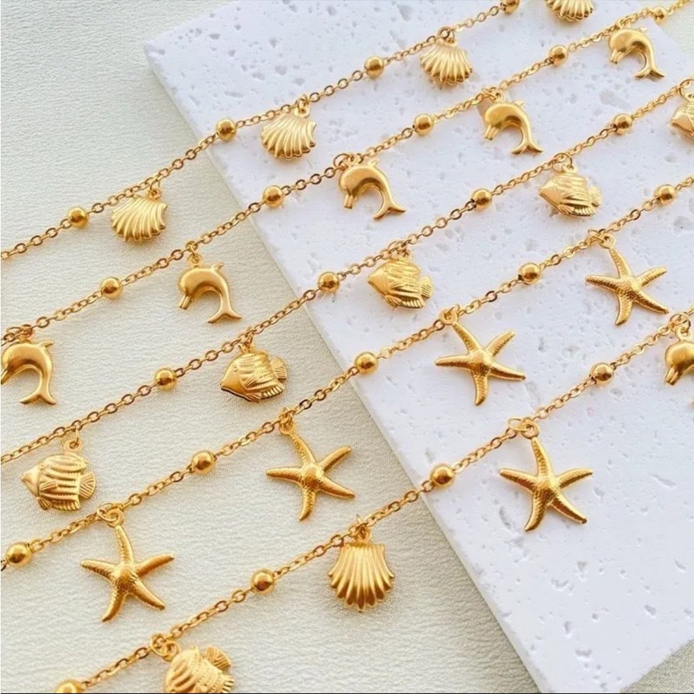 Gold Starfish and Shell Anklets